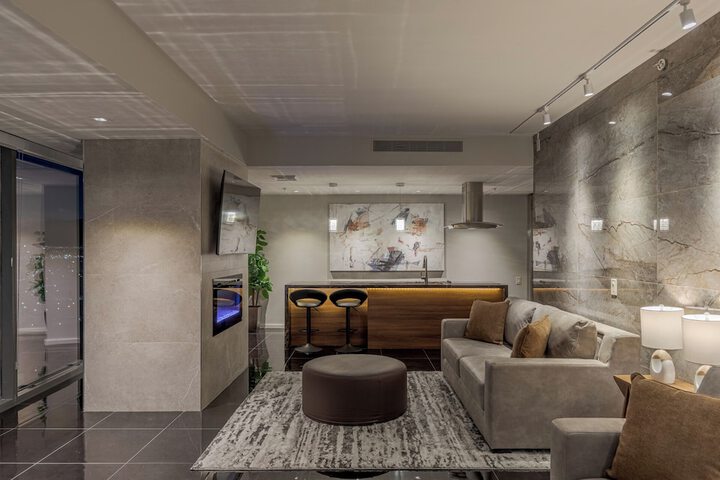 Room 201 of 484