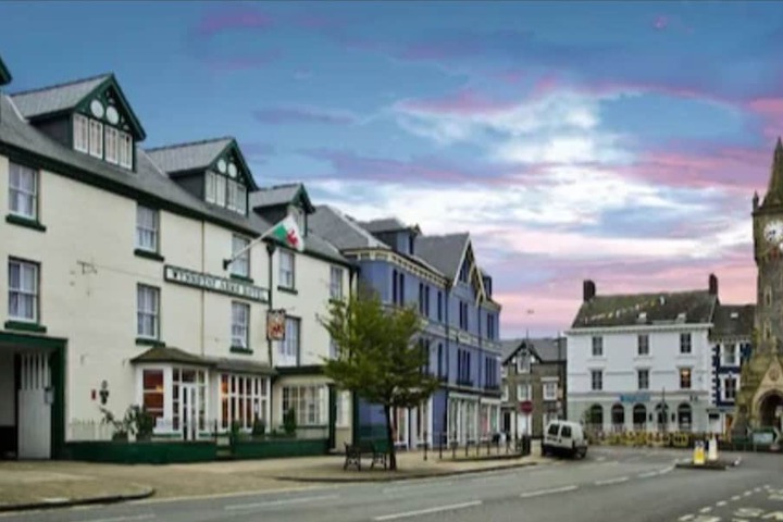 Wynnstay Hotel in Machynlleth