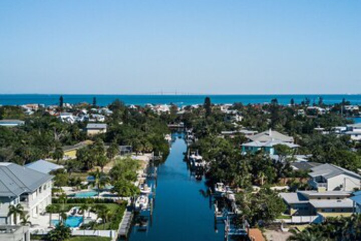 Property Grounds 16 of 25