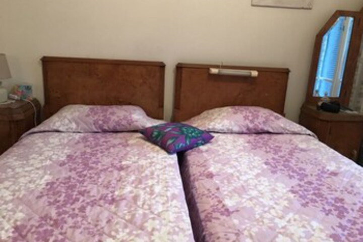 Room 61 of 74