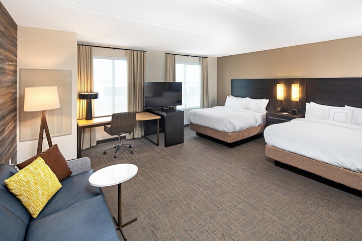 Room 8 of 26