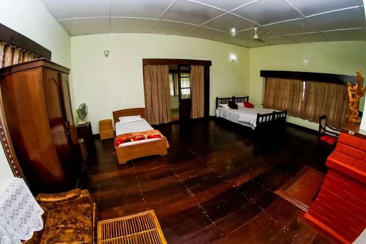 Room 5 of 53