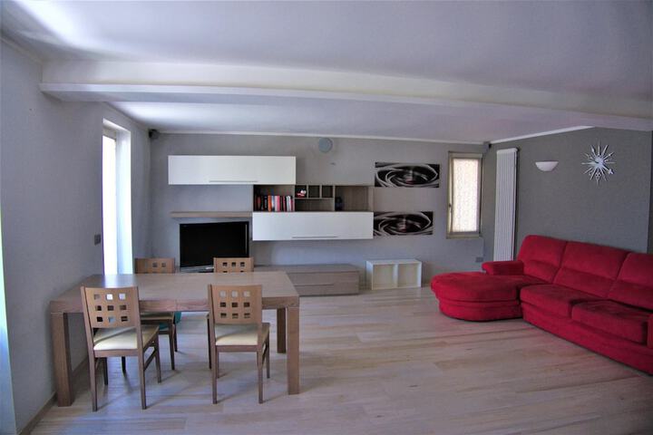 Room 20 of 34