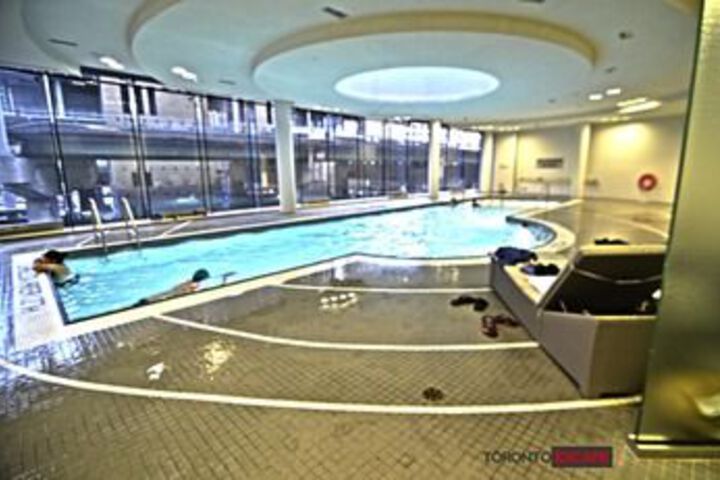 Pool 19 of 23