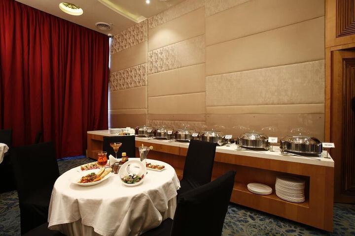 Breakfast/Coffee Service 16 of 24