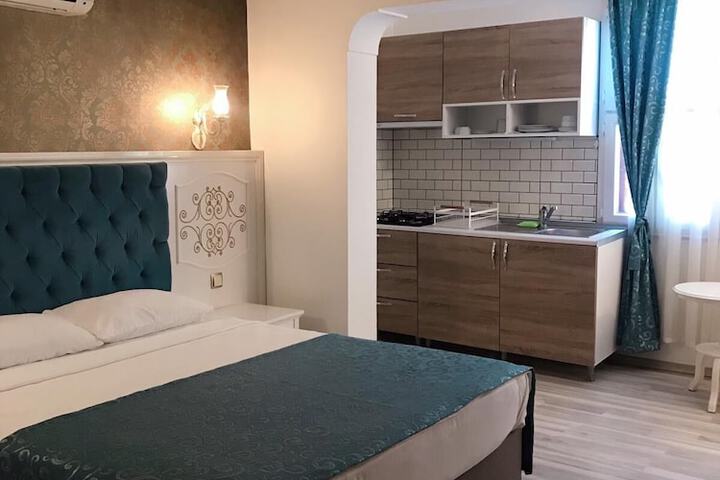 Room 25 of 115