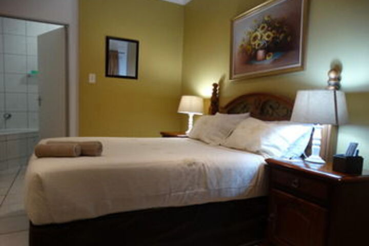 Room 27 of 54
