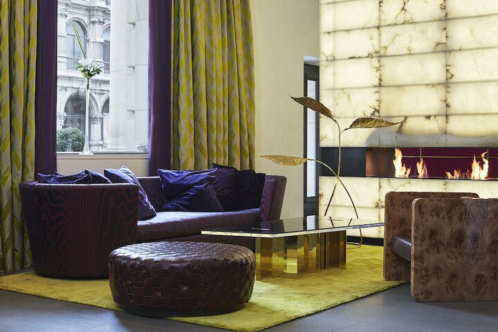 Guest Lobby