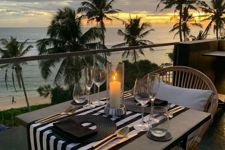 Dining 126 of 147
