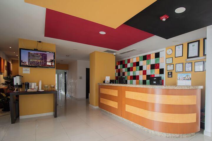 Hotel Interior 4 of 94