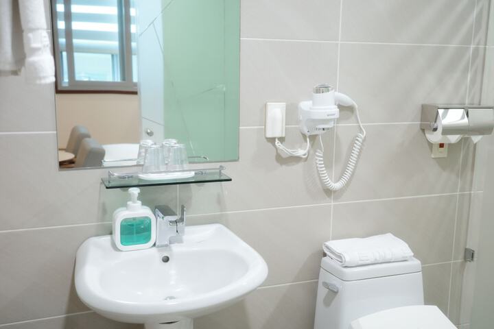 Clean Restrooms