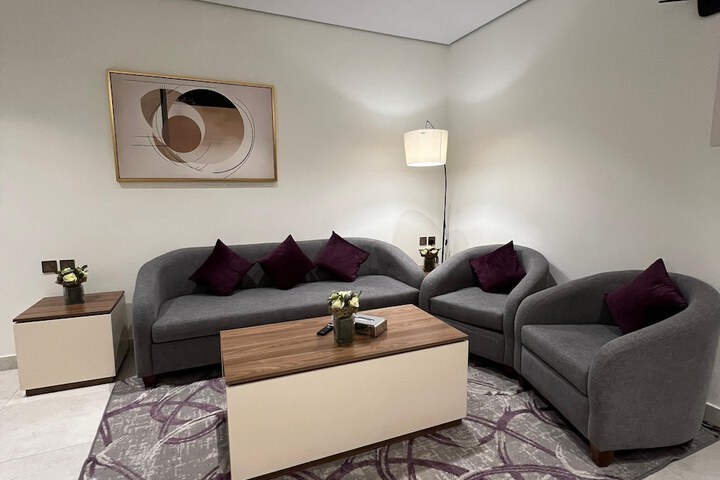 Room 20 of 32