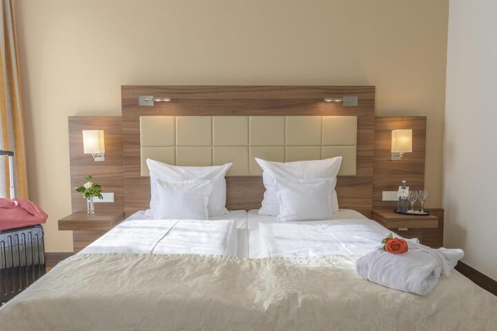 Room 10 of 53