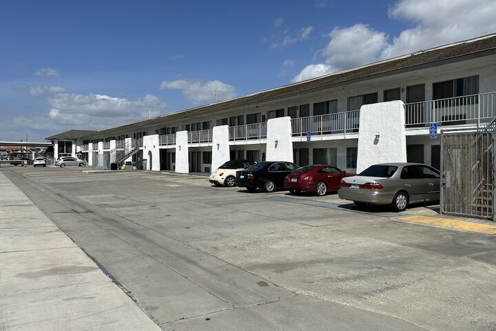 Garden Grove Inn in Garden Grove, CA