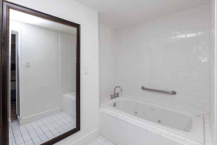 Bathroom Interior Photo