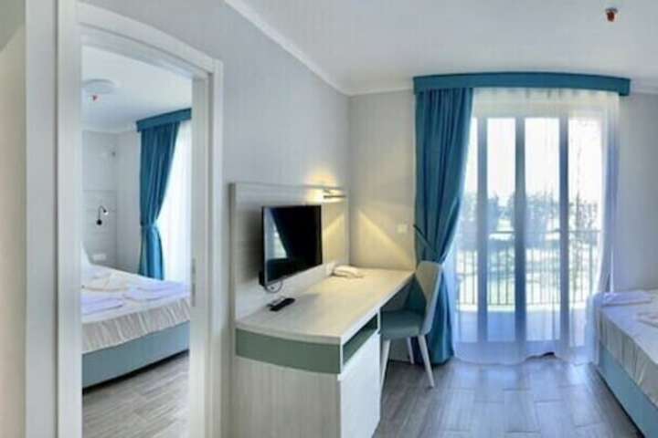 Room 19 of 57