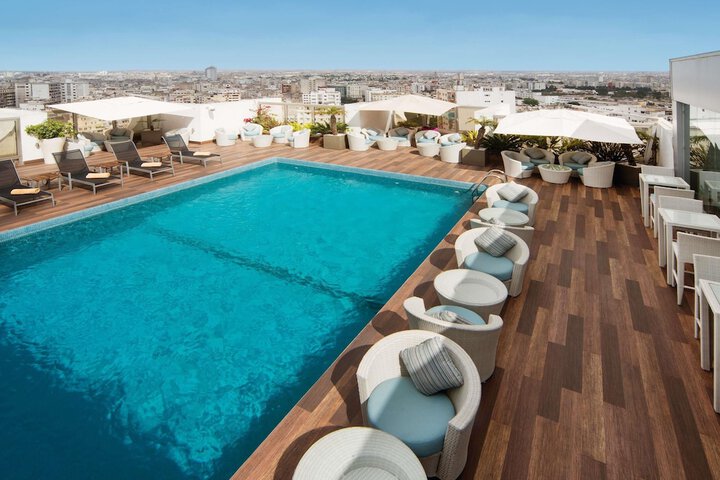 Pool 63 of 137