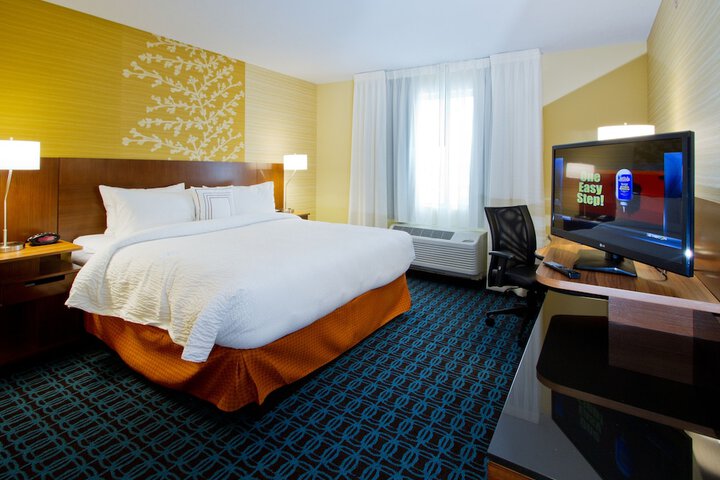 Room 6 of 23
