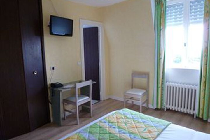 Room 10 of 10