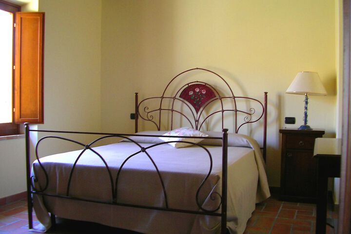 Room 5 of 46