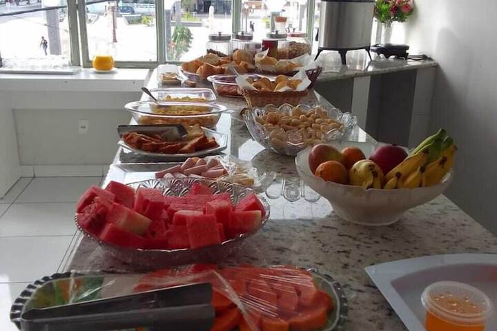 Breakfast/Coffee Service 19 of 32