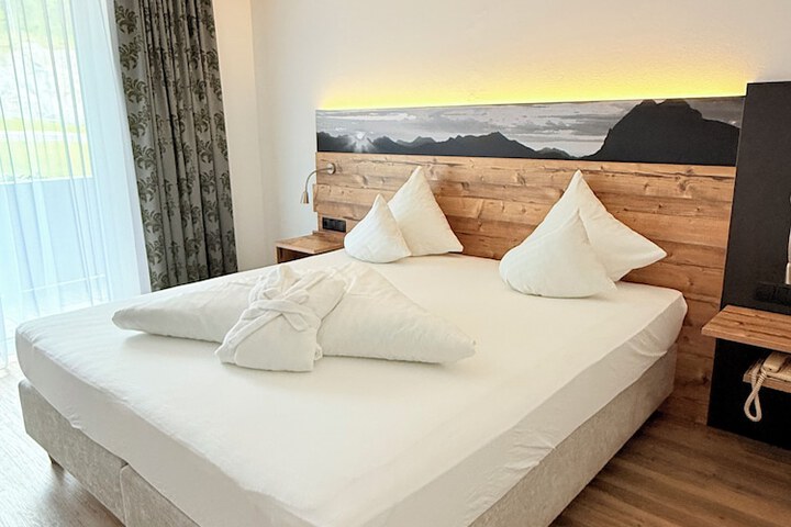 Room 3 of 58