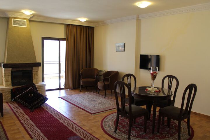 Hotel Interior 13 of 31