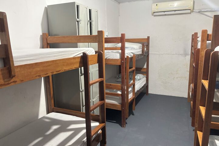 Room 14 of 22