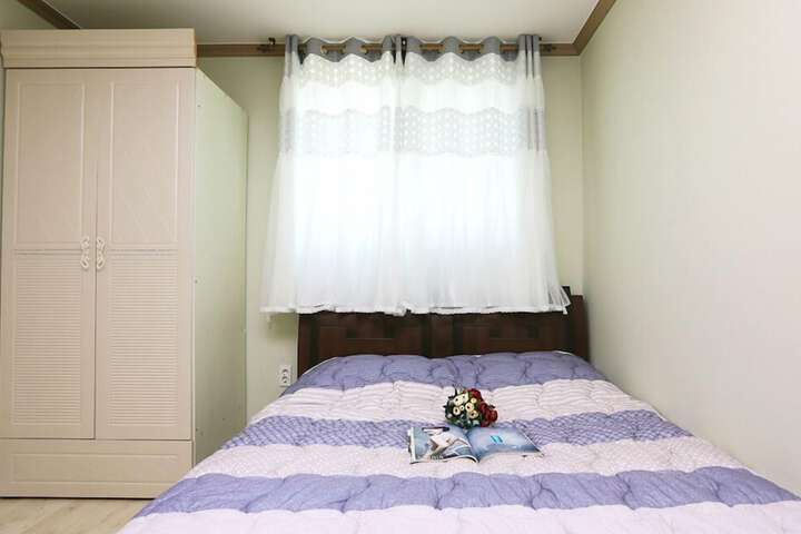 Room 4 of 39