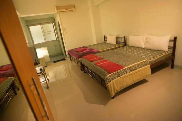 Room 3 of 16