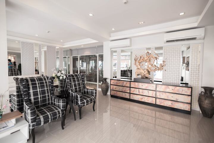 Lobby Photos