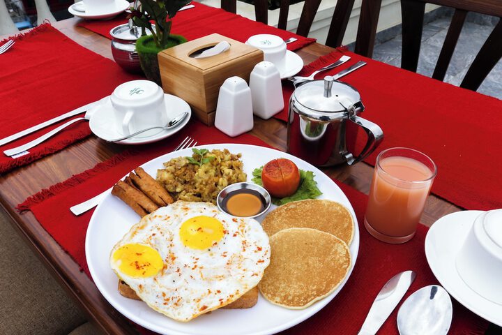 Breakfast/Coffee Service 47 of 67