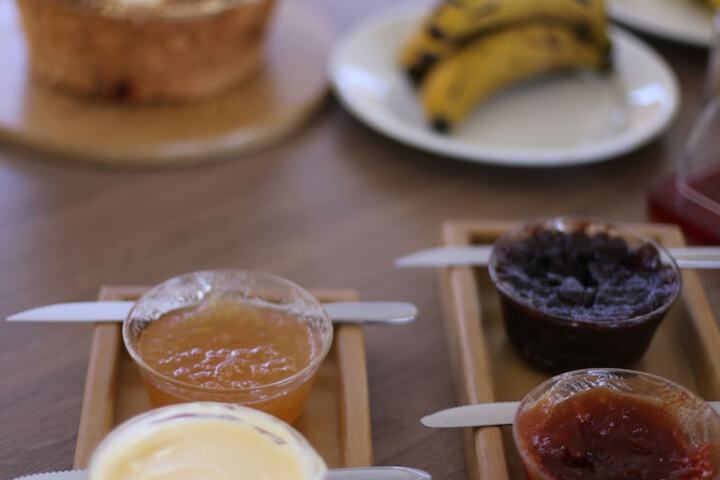 Breakfast/Coffee Service 46 of 108