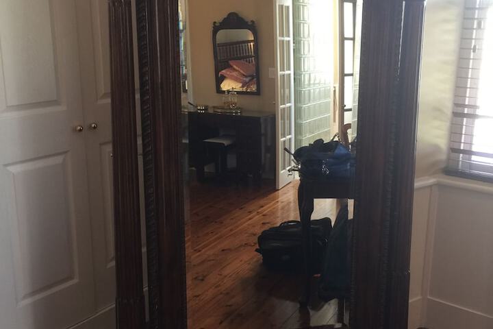 Room 19 of 42