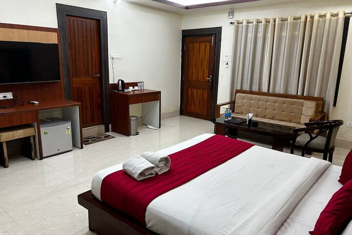 Room 3 of 22