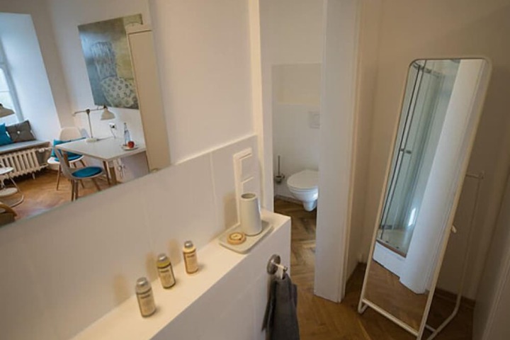 Room 15 of 67