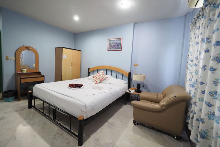 Room 20 of 51