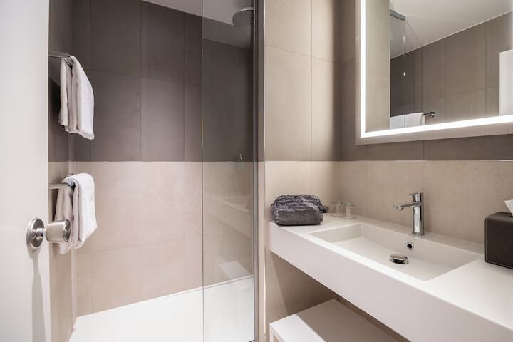 Bathroom Vanities