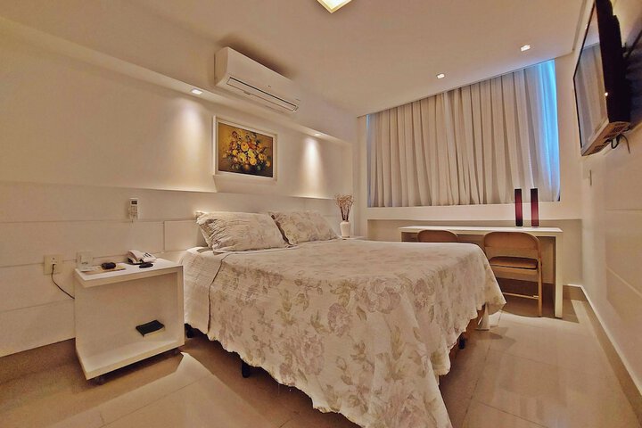 Room 9 of 41