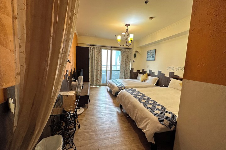 Room 16 of 45