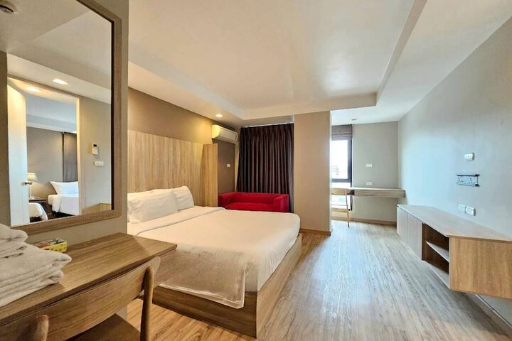 Room 29 of 94