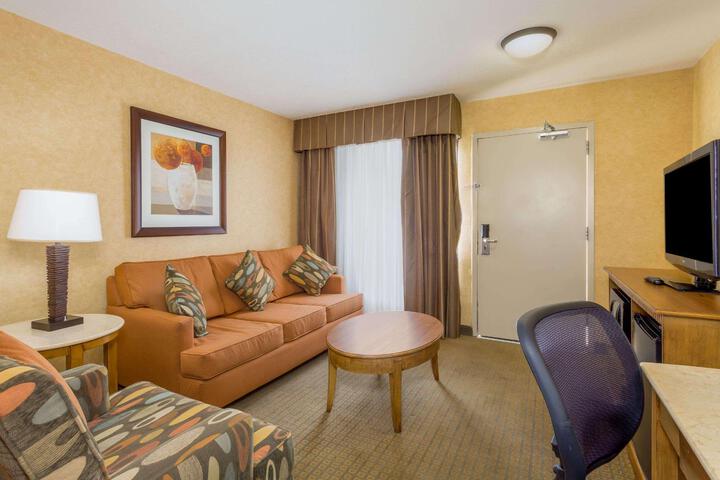 Suite Photo