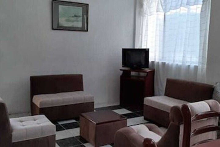 Room 18 of 27