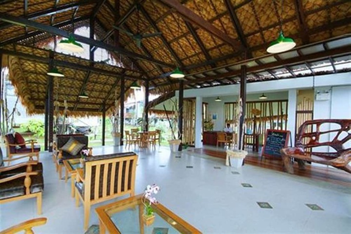 Lobby Entry