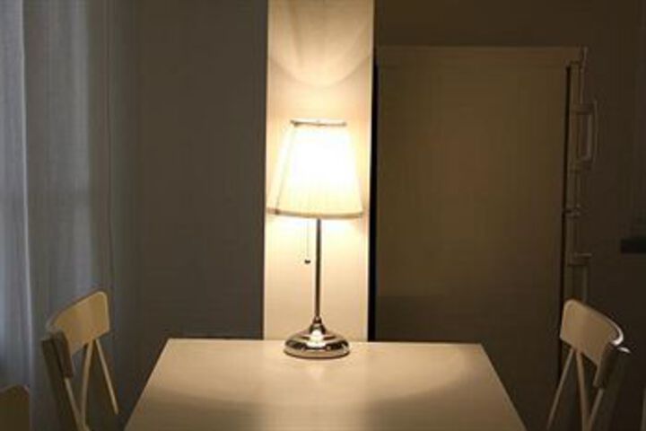 Room 9 of 13