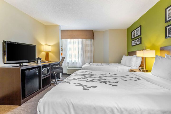2 Double Beds (6 of 7)