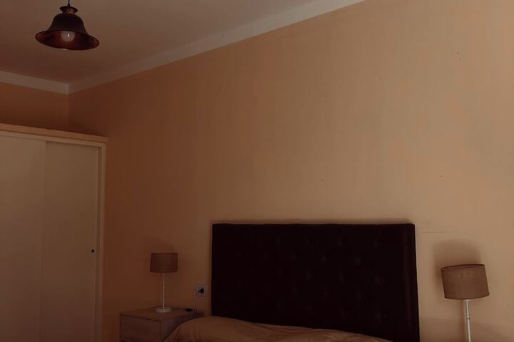 Room 4 of 19