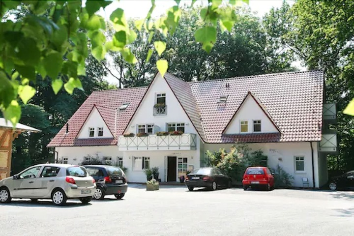 Hotel 54 of 55