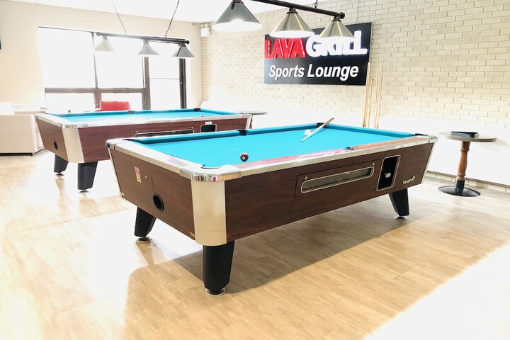 Sports bar