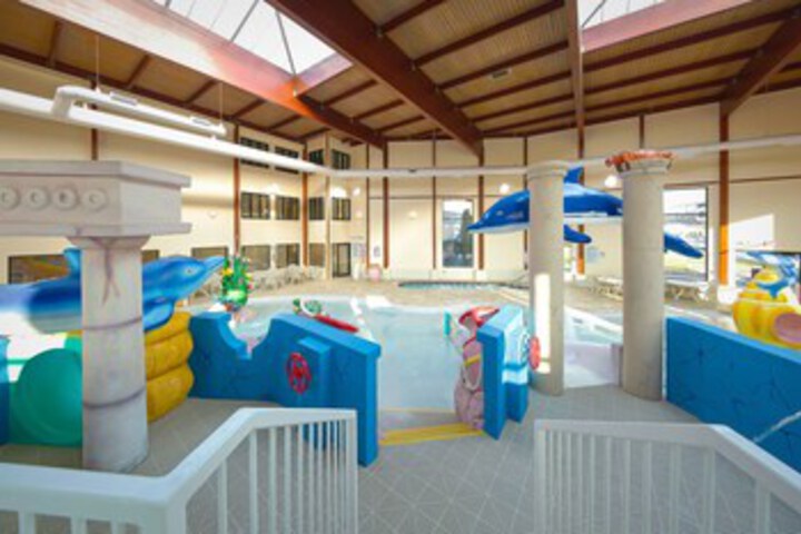 Pool 160 of 222